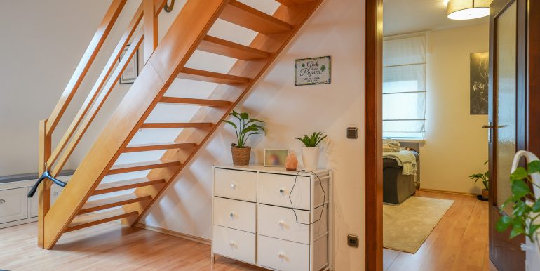 Flur Wohnung DG