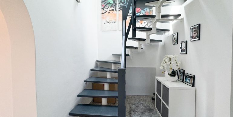 Treppe in DG