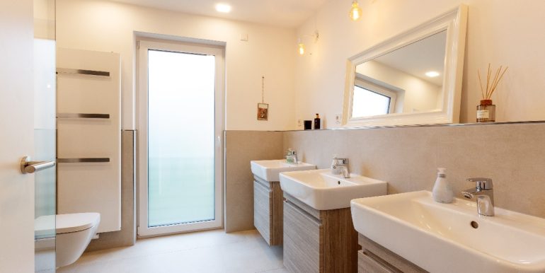 Kinderbad Ansicht 1