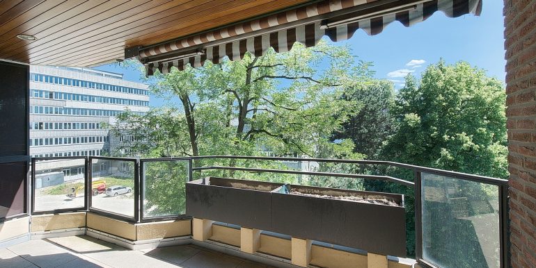 Süd-Ost-Balkon