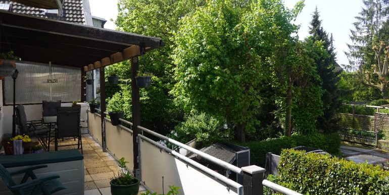 22 m² großer Balkon mit Süd-Westausrichtung