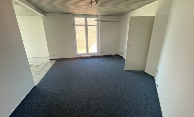 Büro 4 (Durchgangszimmer)