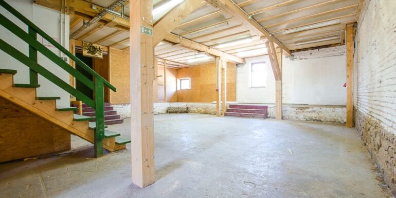 Haupthalle EG