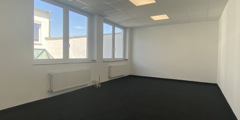 1.OG Büro