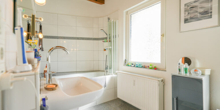 Badezimmer Erdgeschoss