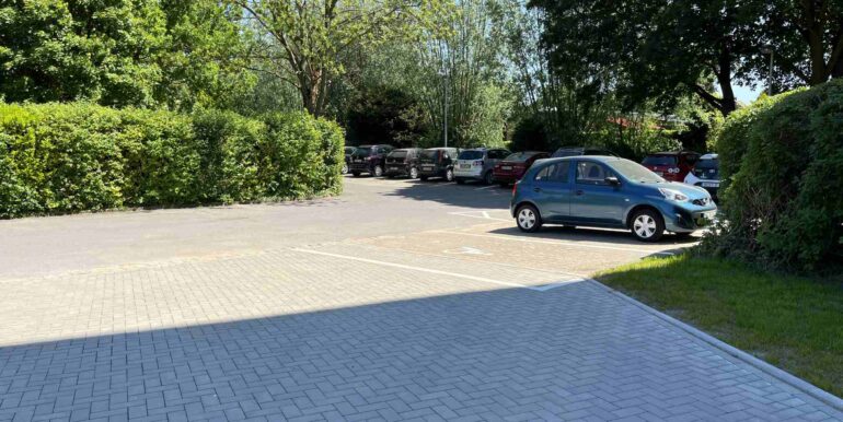 Zufahrt zu den...