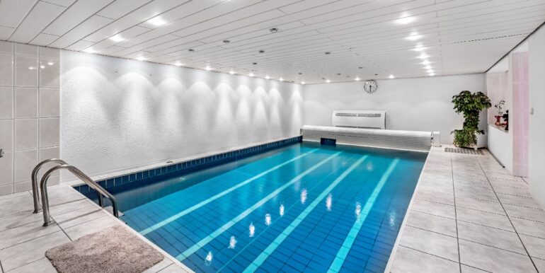Schwimmbad