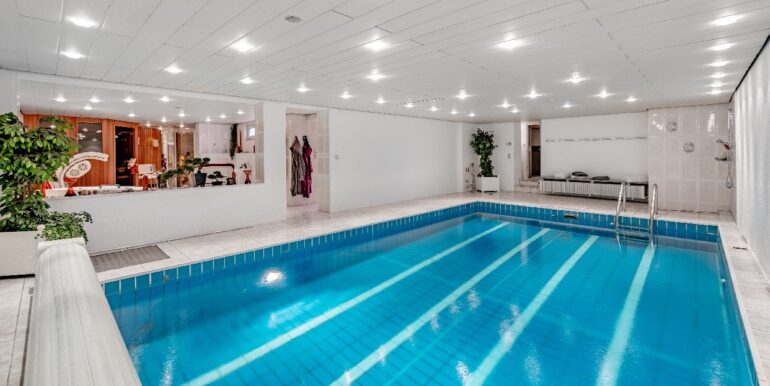 Schwimmbad