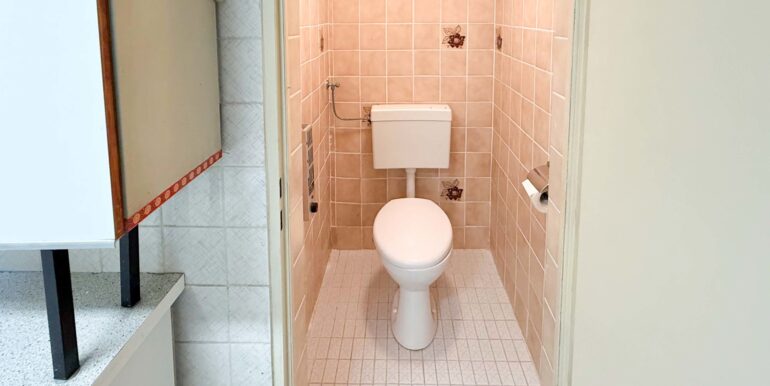 KG WC
