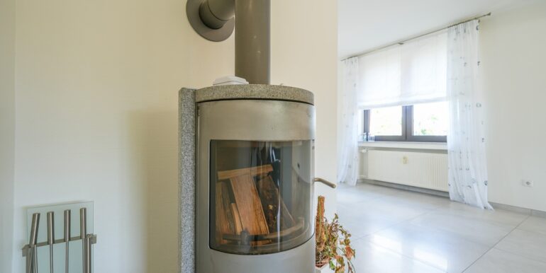 Kamin 1. OG