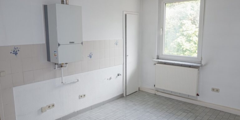 Wohnküche mit praktischer Vorratskammer