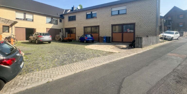 Gewerbehalle