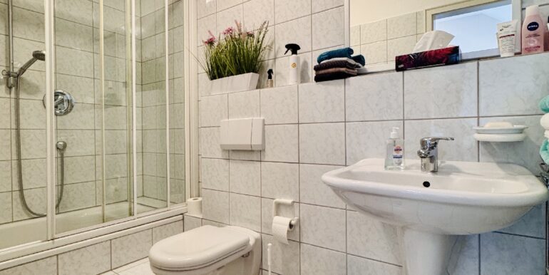 Duschbad Dachgeschoss