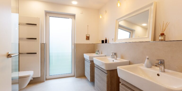 Kinderbad Ansicht 1