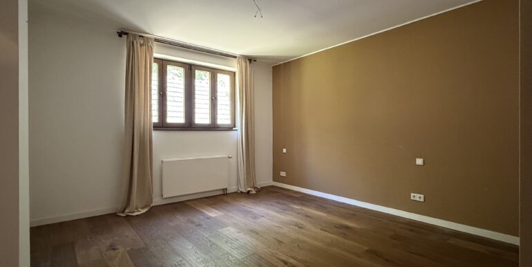 Schlafzimmer (Eltern)