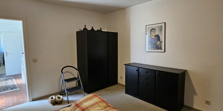 Schlafzimmer Untergeschoss
