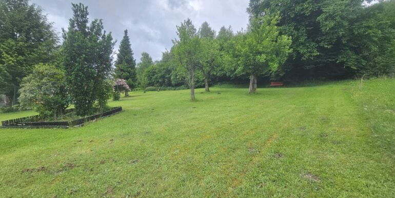 Wiesengrundstück