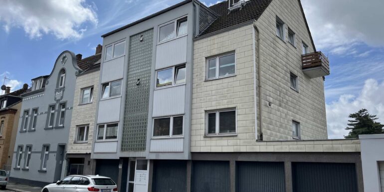Gepflegtes 7-Familienhaus