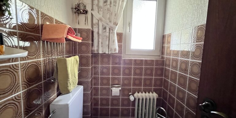 Gäste-WC 2