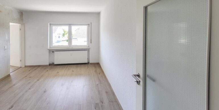 Arbeitszimmer EG