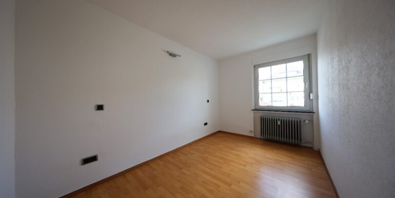 EG: Zimmer 1