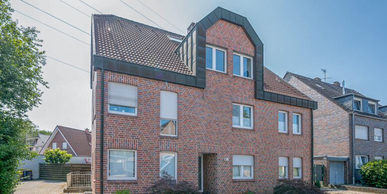 Hausansich