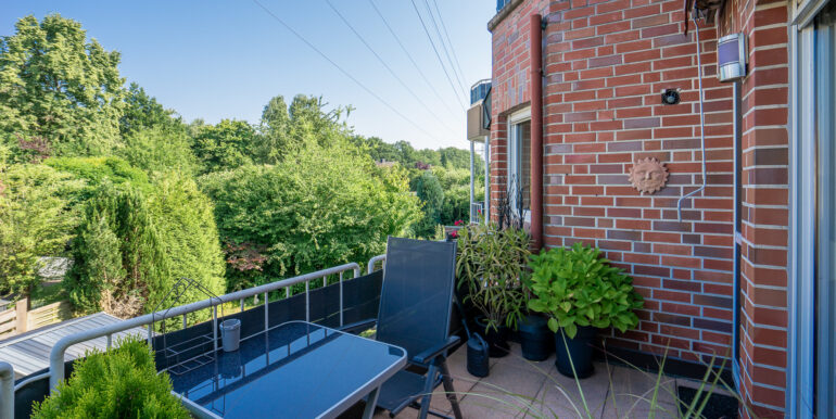 Balkon OG