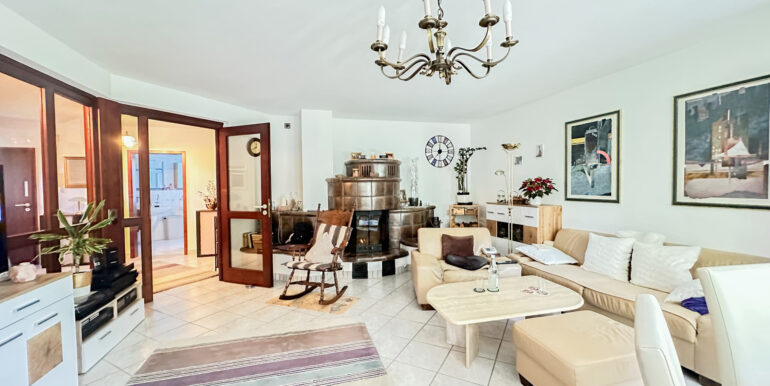 Wohn-/ Esszimmer EG Nr. 7a