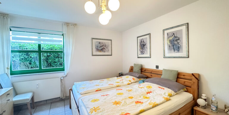 Schlafzimmer EG Nr. 7a