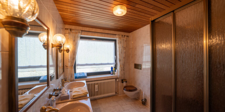 Badezimmer unten