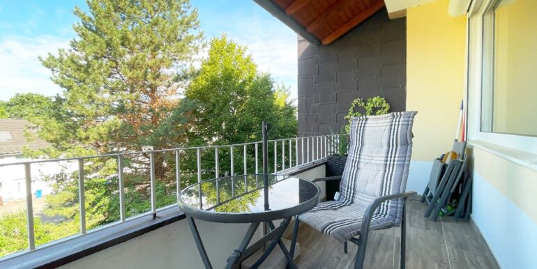 überdachter Balkon