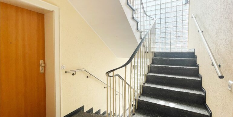 gepflegtes Treppenhaus