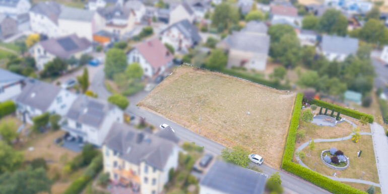 Grundstück