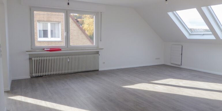 Großzügiges Wohn-/ Esszimmer