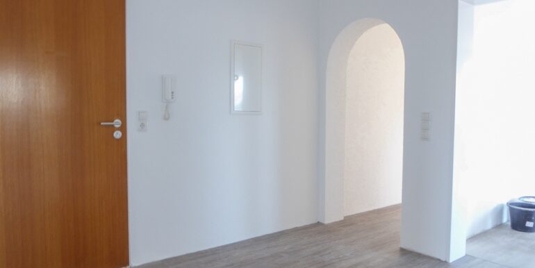 Großzügige Wohnungsdiele