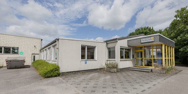 Eingangsbereich mit Empfang