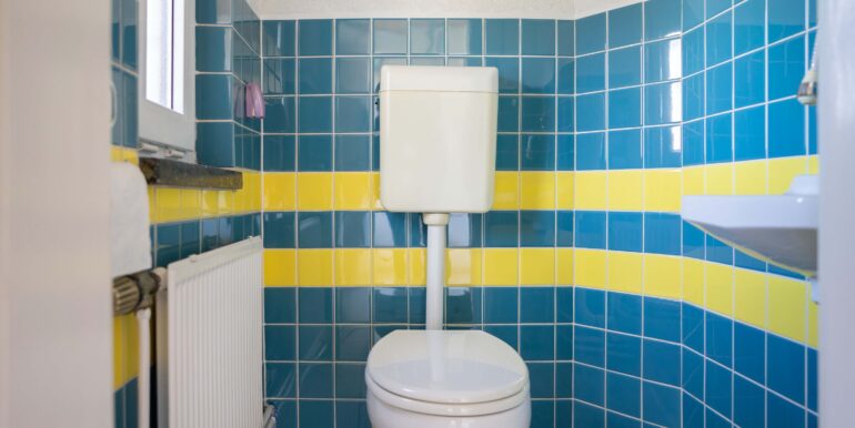WC