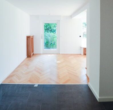 Küche mit direktem Zugang zum Essbereich