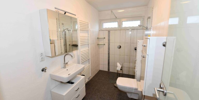 Badezimmer im Erdgeschoss
