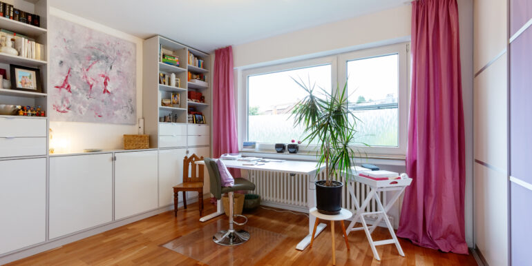 Arbeitszimmer