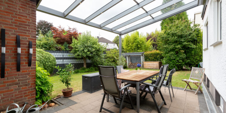 Überdachte Terrasse