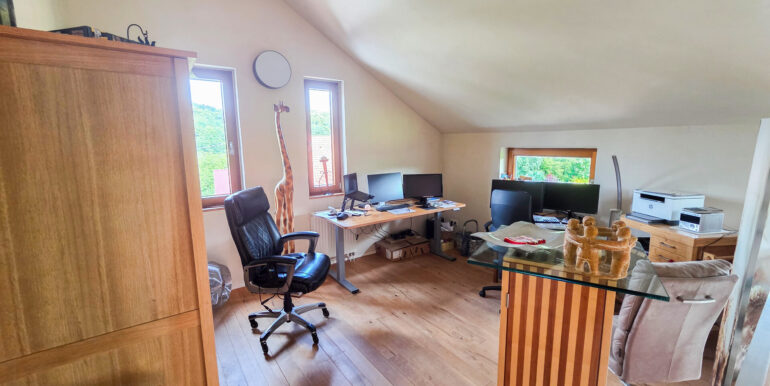 Büro OG