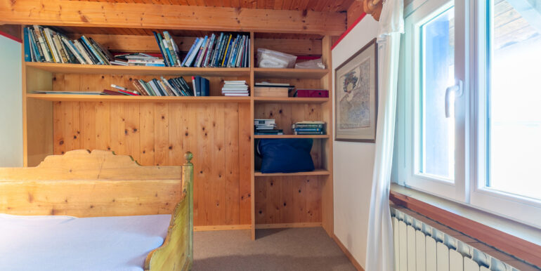 Schlafzimmer III