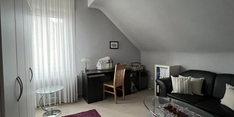 Schlafzimmer IV