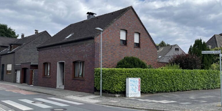 Straßenansicht