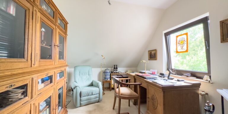 Arbeitszimmer