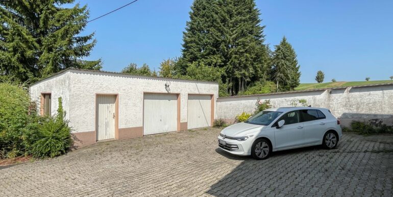 Doppelgarage
