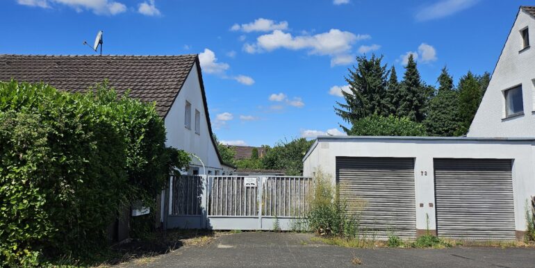 Straßenansicht