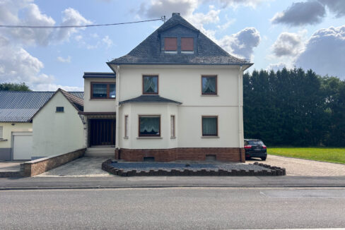 Straßenansicht