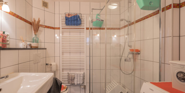 Badezimmer 54